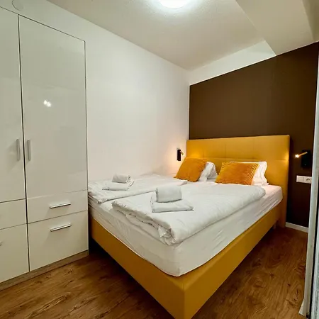 Vonni - Zell Am 아파트